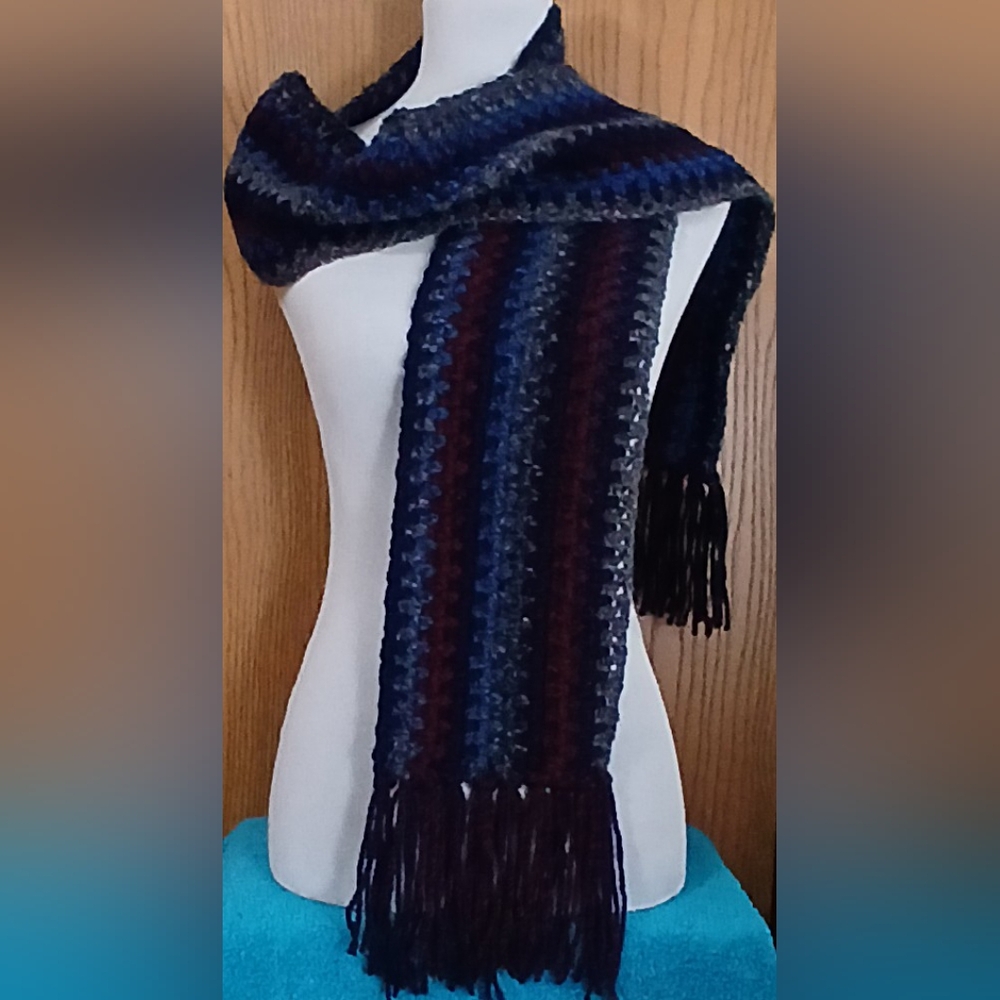 NEW Handcrafted Crocheted Scarf